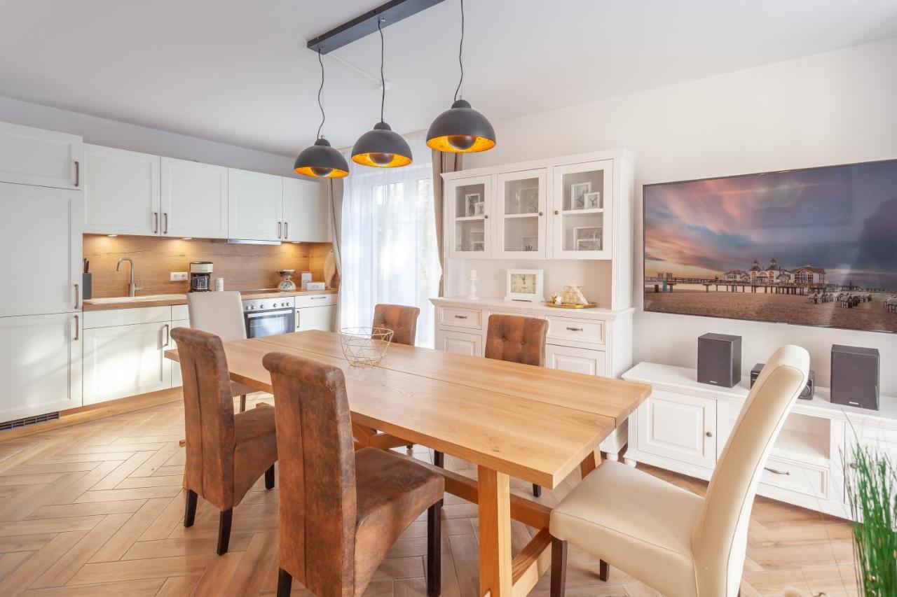 Kapitaenshaus Sellin Mit Sauna Und Kamin Buitenkant foto